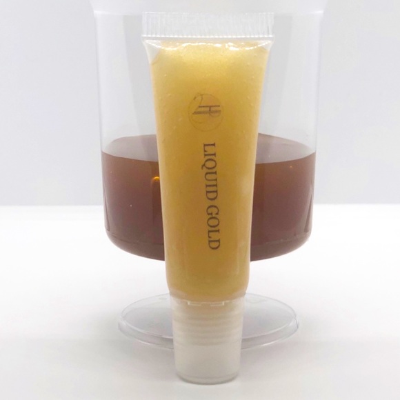 Gold Lip Gloss - Picture 1 of 3